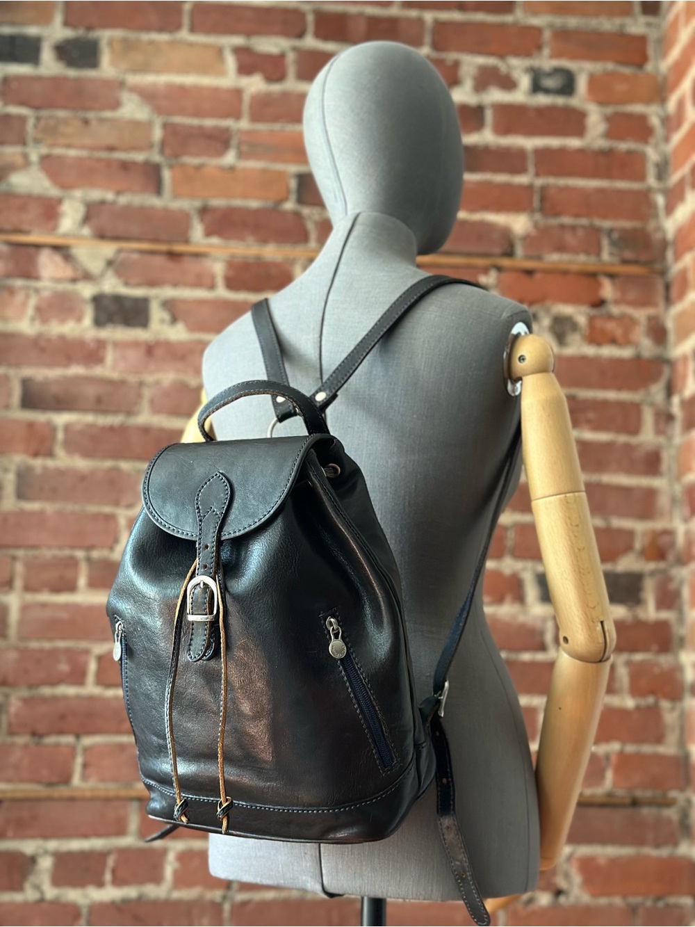 Y2K Large Black Leather Classic Rucksack Backpack